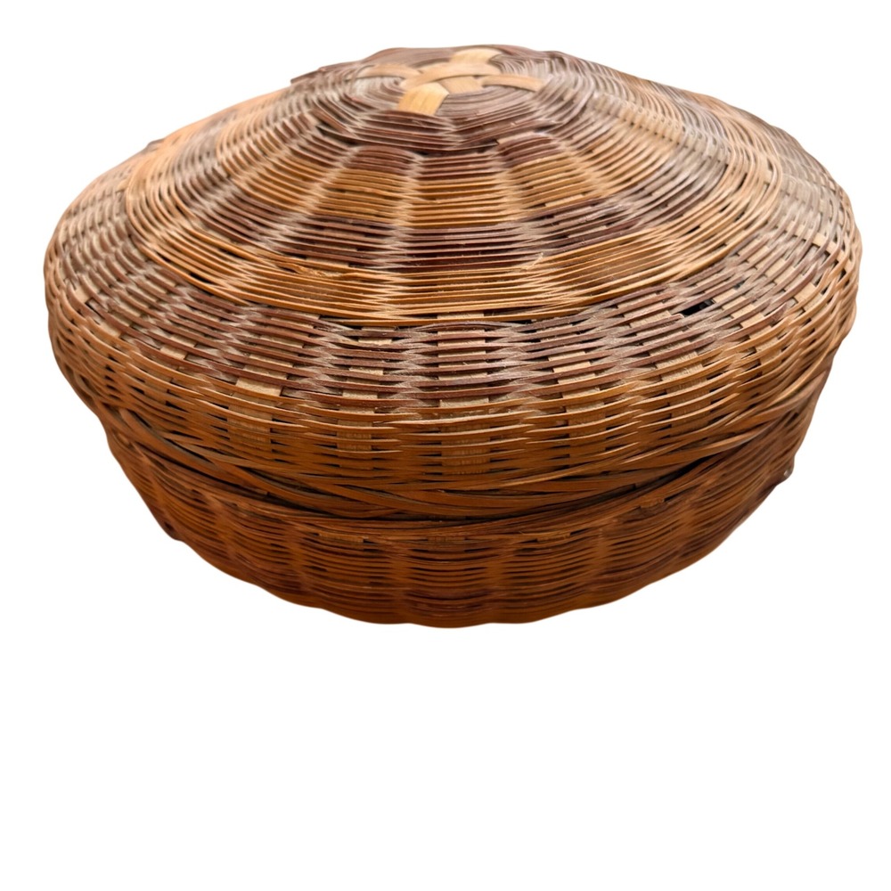 Vintage Handwoven Round Wicker Basket with Lid Brown Tan Boho Storage 8 Inch